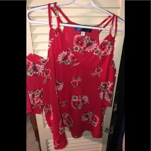 Floral boutique blouse